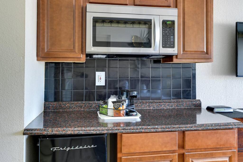 Apartament Waterfront, Pool, Tiki Bar & Grill, Gym, Location! Sarasota Zewnętrze zdjęcie