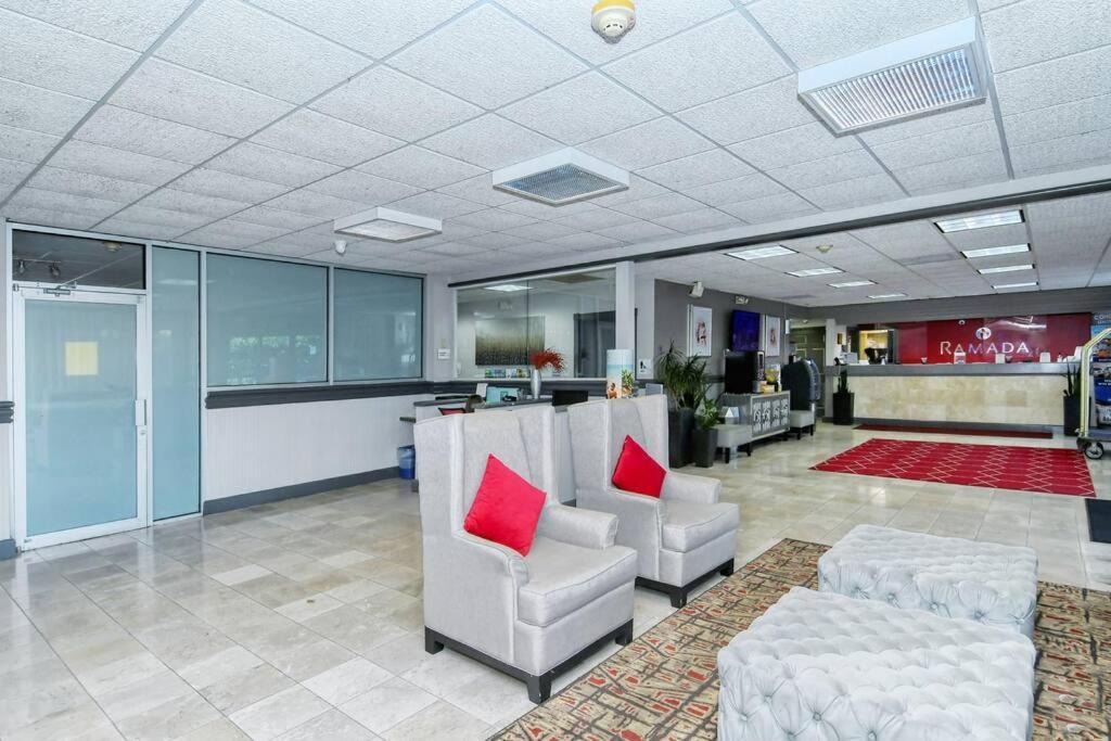 Apartament Waterfront, Pool, Tiki Bar & Grill, Gym, Location! Sarasota Zewnętrze zdjęcie