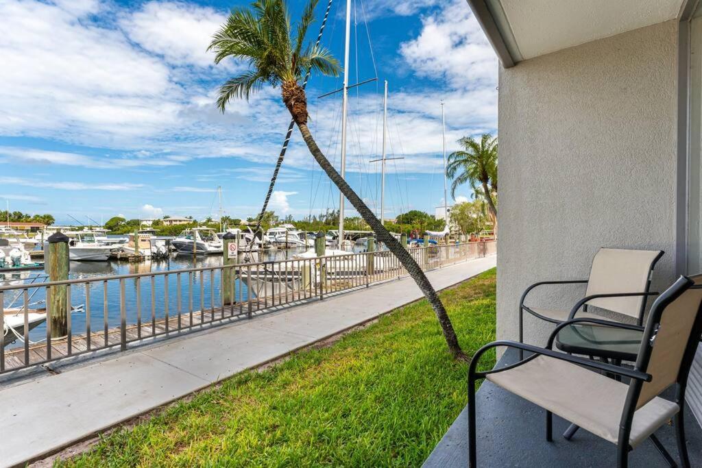 Apartament Waterfront, Pool, Tiki Bar & Grill, Gym, Location! Sarasota Zewnętrze zdjęcie