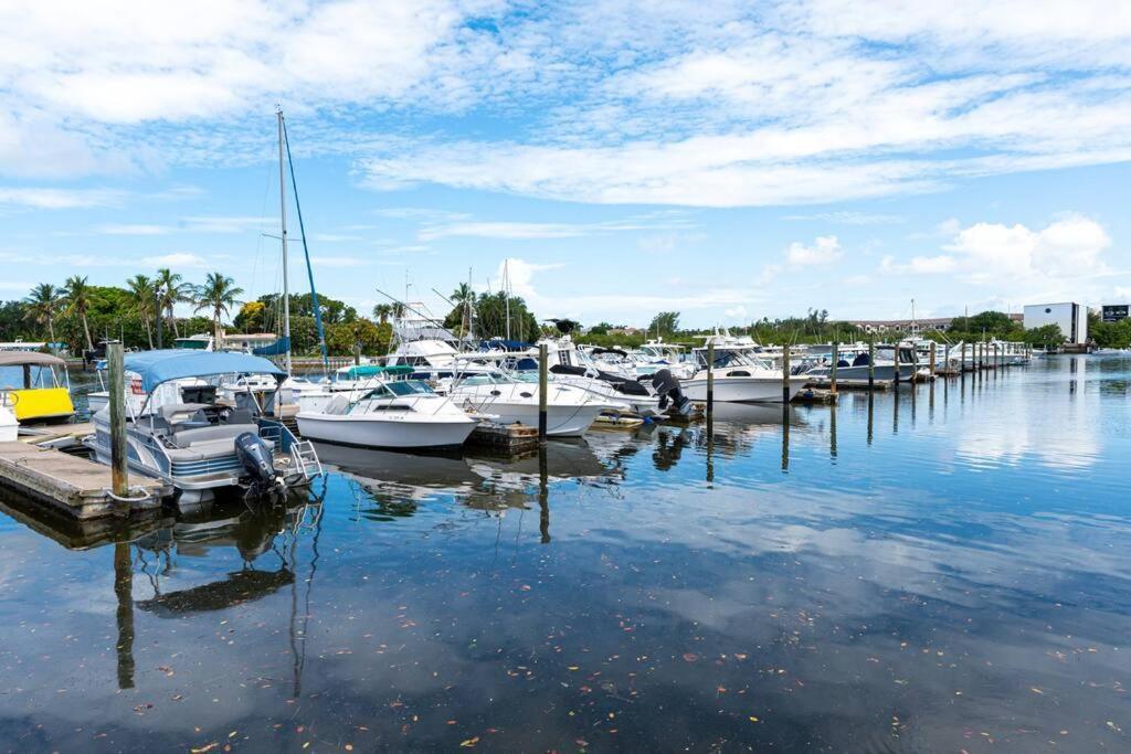 Apartament Waterfront, Pool, Tiki Bar & Grill, Gym, Location! Sarasota Zewnętrze zdjęcie